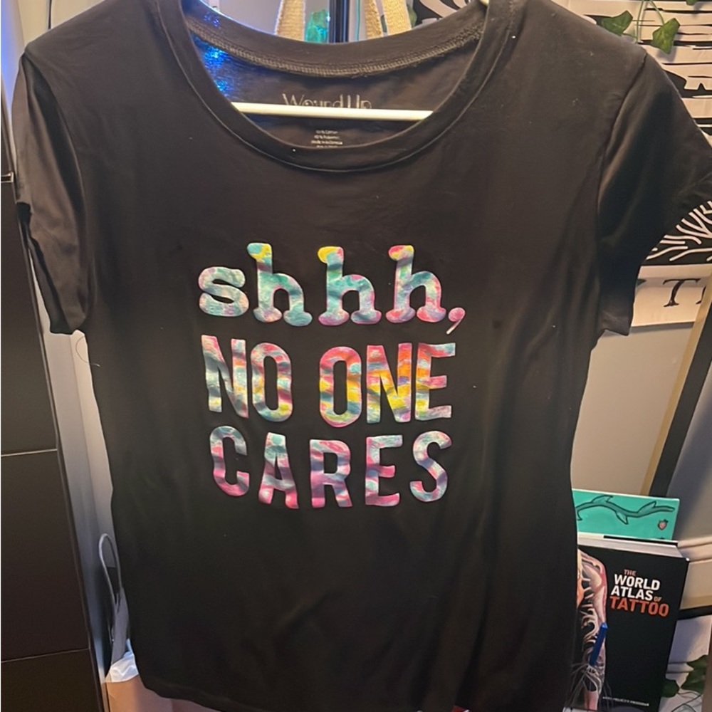 Women’s graphic tee